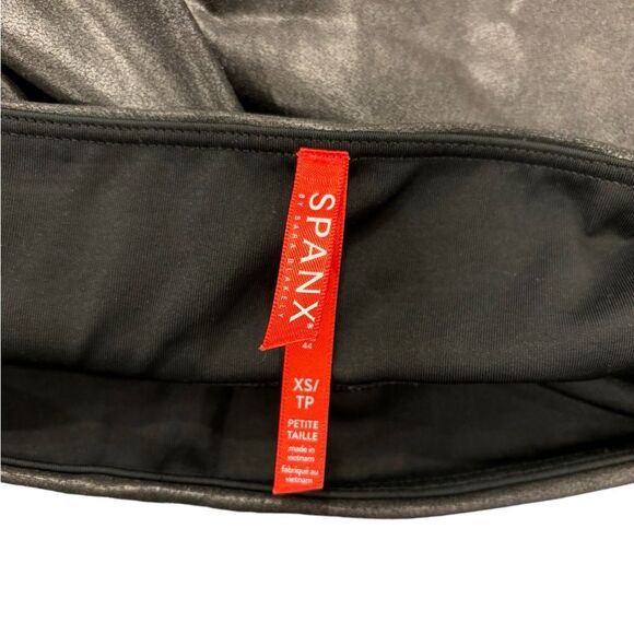 Spanx Faux Leather Leggings Black Style# 2437 Women's Size XSP Compression - Picture 5 of 5